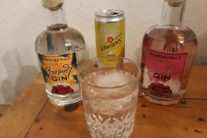 Schwarzwald Pink Gin & Sommer Gin